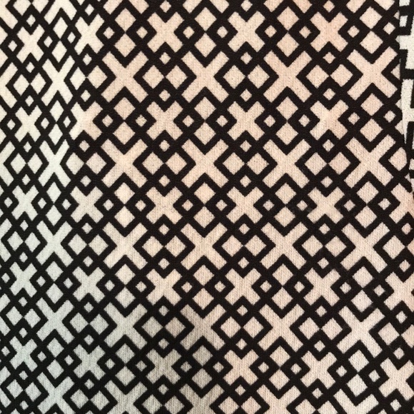 Skirt and top - Picture 3 of 4